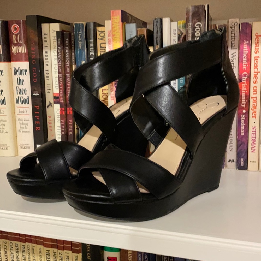 Jessica Simpson black leather wedges (LIKE NEW!!)